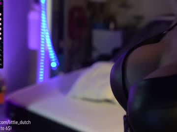 webcam girl little_dutch live cam image #1232533