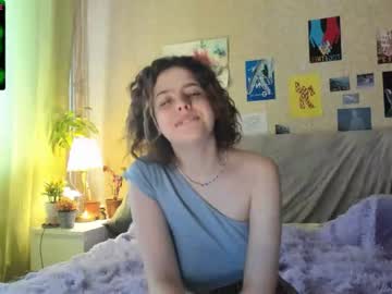webcam girl nessaa_moree live cam image #3872041