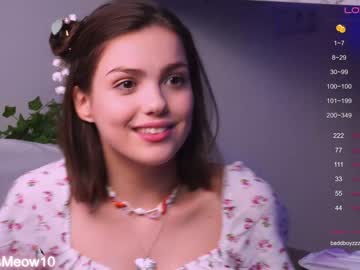 webcam couple emiliacourtney live cam image #6979542