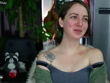 webcam girl maeveminx live cam image #1439038