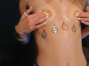 webcam girl linellali live cam image #2893903