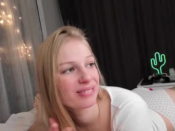 webcam girl magic_couple13 live cam image #1106117
