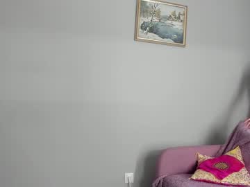 webcam girl camillabenz live cam image #3451776