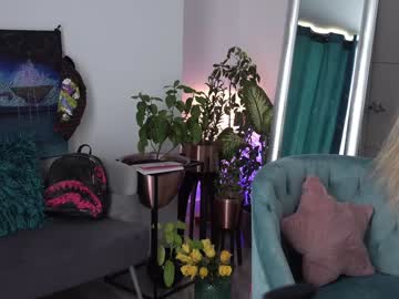 webcam girl beyllove_d live cam image #3494983
