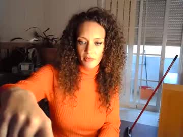 webcam girl milflucy live cam image #1034662