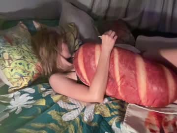 webcam girl kaileeshy live cam image #3177771
