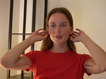 webcam girl ellaa91 live cam image #2057318