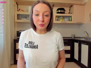 webcam girl lirika_xx live cam image #1571087