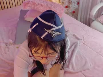 webcam girl little_effy18 live cam image #6105850