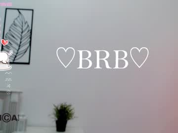 webcam girl small_blondee live cam image #3713376