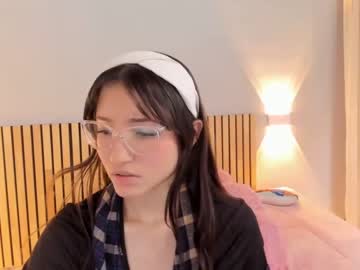webcam girl little_effy18 live cam image #5007162