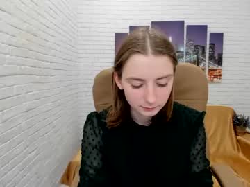 webcam girl kira_coy_ live cam image #1947115