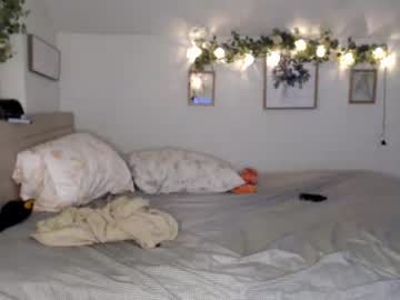 Cam for amazonian_goddess69