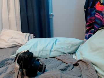 webcam man 18studx live cam image #5813443