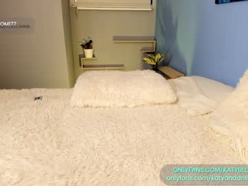 webcam girl katybloom_ live cam image #3299359