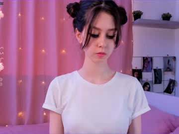 webcam girl alliesmiths live cam image #2310673