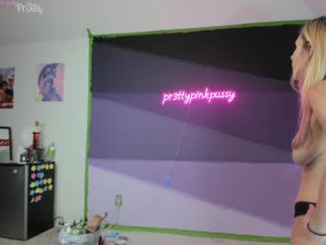 webcam girl pr3ttyp1nkpussy live cam image #2740973