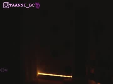 webcam girl taanni_bc live cam image #6092734