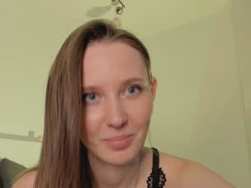 webcam girl alistiy live cam image #3240329