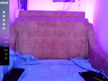 webcam girl moonshine_alice live cam image #3830540