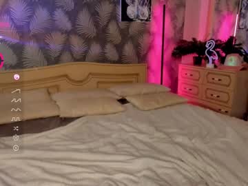 webcam girl zarascarlett live cam image #6279144