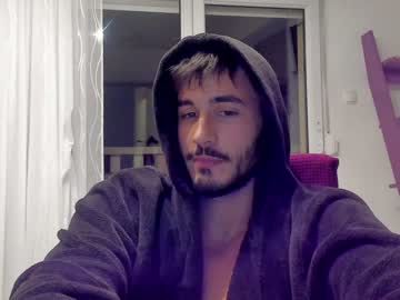 webcam man hola_hola_555 live cam image #625722