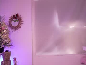 webcam girl lau__1 live cam image #6066825