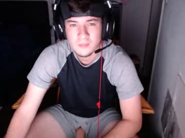 webcam man cummallredy live cam image #2042678