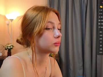 webcam girl shirleywhitney live cam image #5364486