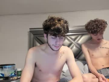 webcam man gayndepressed live cam image #3106114