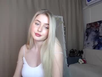 webcam girl cute18cute live cam image #1587301