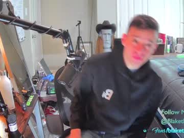 webcam man letsplayblake live cam image #3574987