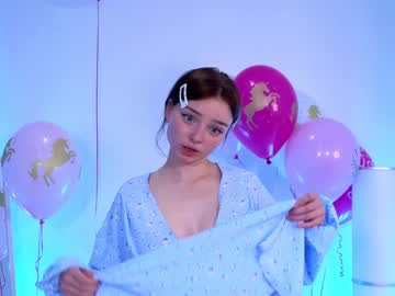 webcam girl floret_joy live cam image #5615186