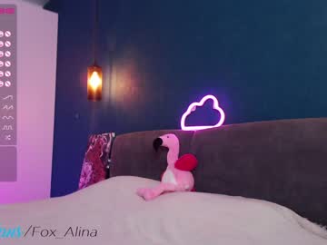 webcam girl fox_alina live cam image #2050926