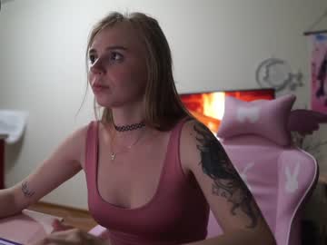 webcam girl holydumplings live cam image #2249969