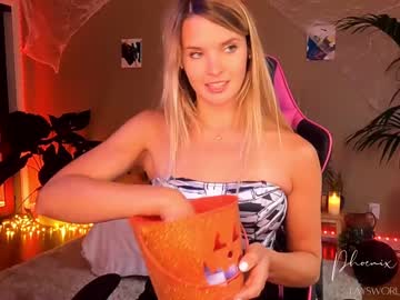 webcam girl phoenix_taylor live cam image #254716