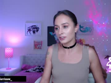 webcam girl holihurricane live cam image #3549942