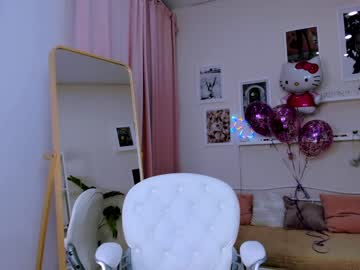 webcam girl chloe_catherine_mykers live cam image #173306