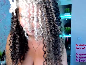 webcam girl elliy_coy live cam image #2659120
