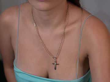 webcam girl stella_elegance live cam image #7045430