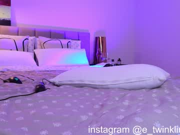 webcam girl ella_twinkle live cam image #5674371