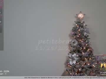 webcam girl petitebrat live cam image #5817821