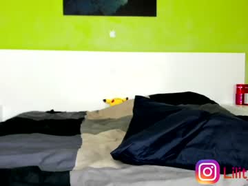 webcam girl lily_holy live cam image #3977532