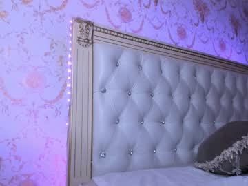 webcam girl haeun_lee live cam image #1677563
