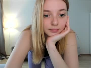 webcam girl olli_ver live cam image #3048805