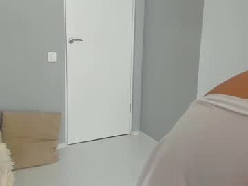 webcam girl star_gazing live cam image #2050908