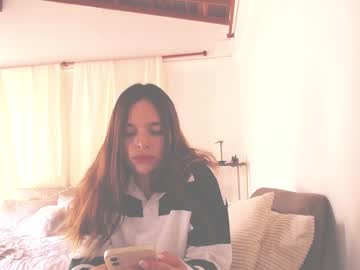 webcam girl kendalltyler live cam image #2434932
