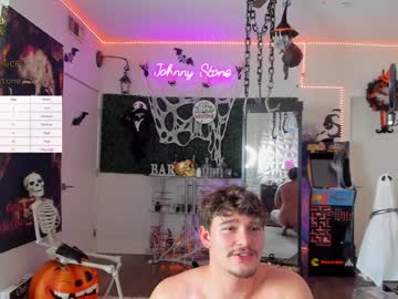 webcam man thejohnnystone live cam image #2880441