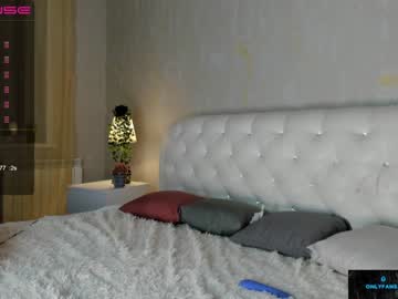 webcam girl ruby_lynx live cam image #3053140