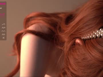 webcam girl charlie_dotson live cam image #3775982